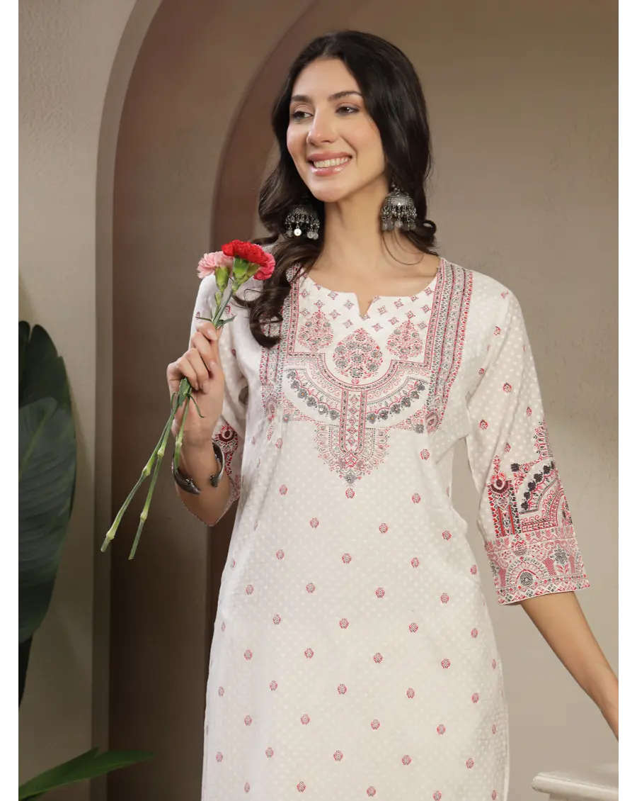 Women White Color Printed Polyester Fabric Kurta
