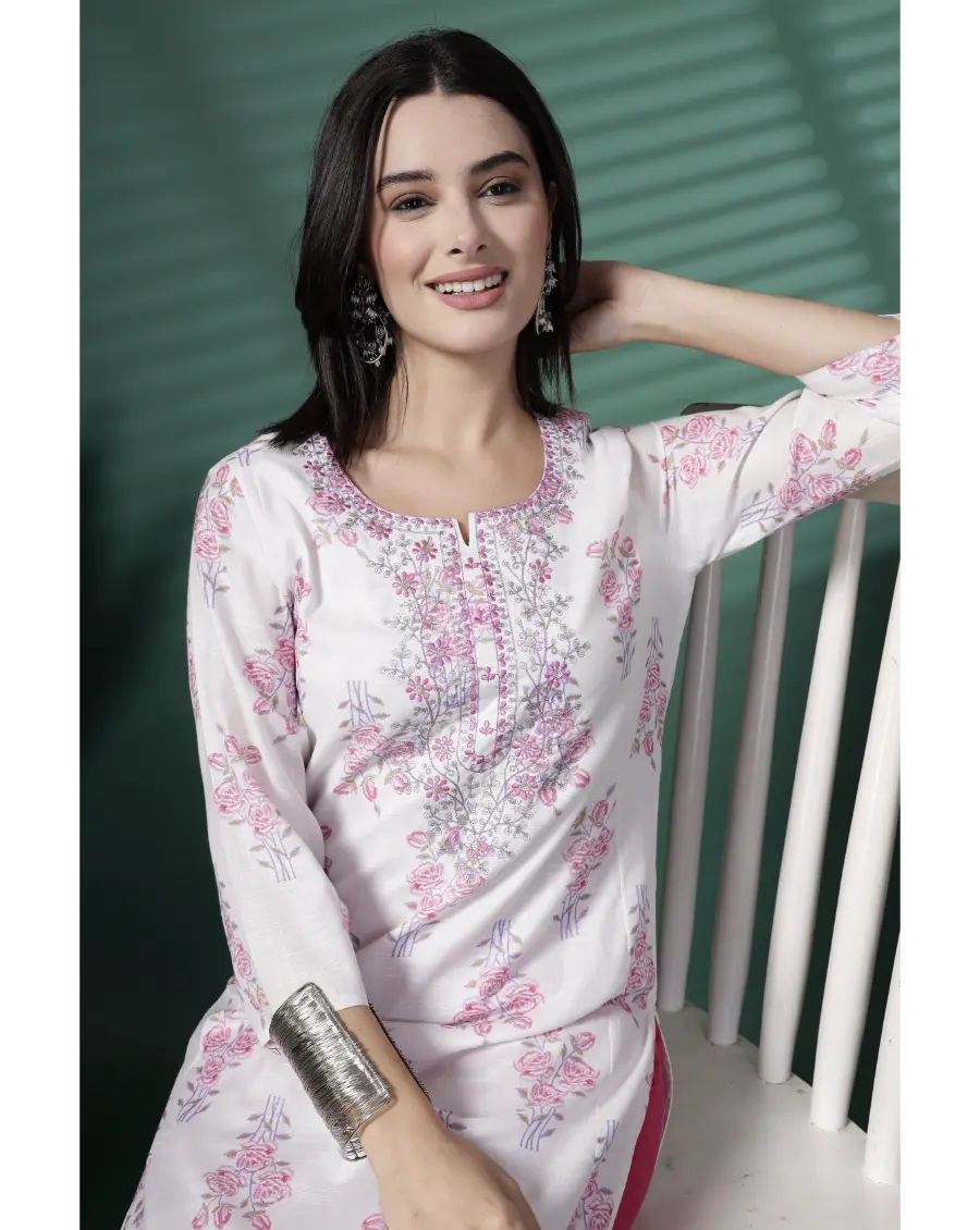 Women White Color Embroidery (Pink-Grey) Cotton Fabric Kurta